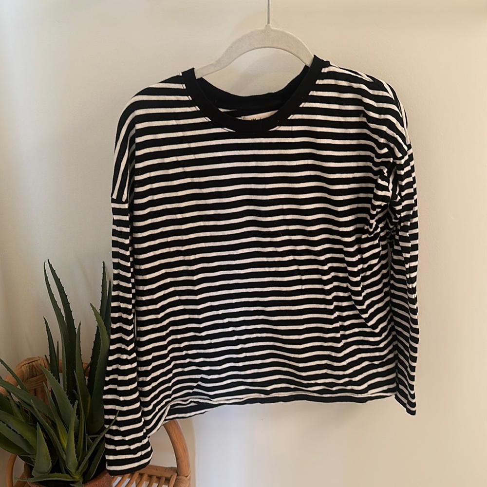 Striped long sleeve tee